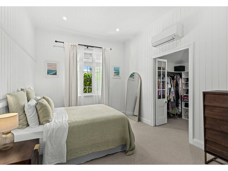 61 Venner Road, Annerley QLD 4103