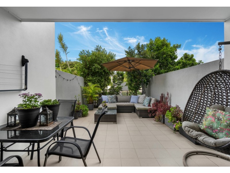 2/21 Manson Parade, Yeronga QLD 4104