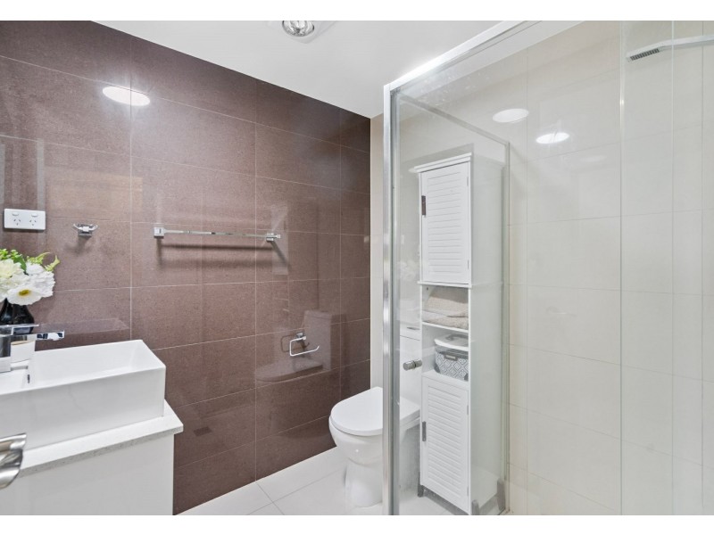 2/21 Manson Parade, Yeronga QLD 4104