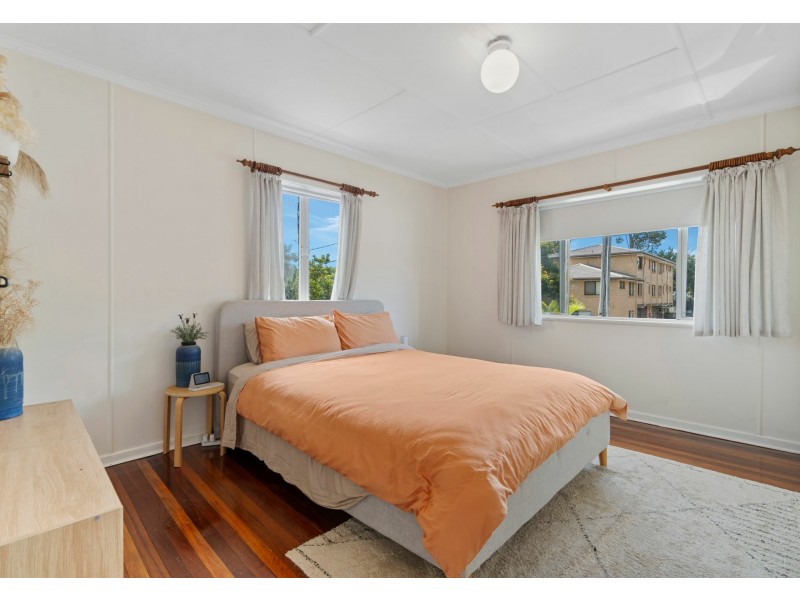 57A Earl Street, Greenslopes QLD 4120