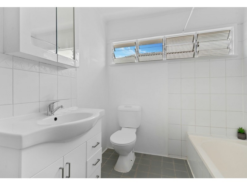 57A Earl Street, Greenslopes QLD 4120
