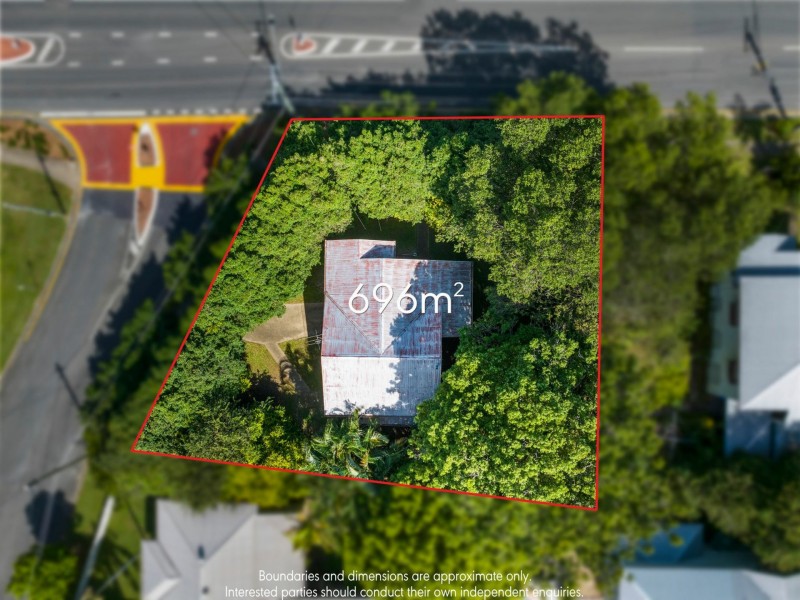 30 Holland Road, Holland Park QLD 4121