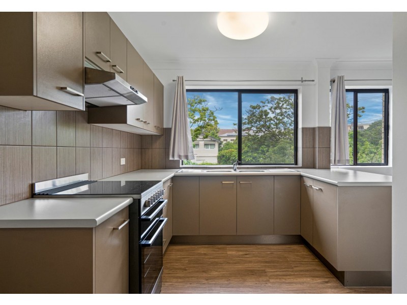 4/57 Dunellan Street, Greenslopes QLD 4120