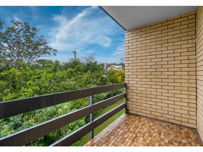 4/57 Dunellan Street, Greenslopes QLD 4120