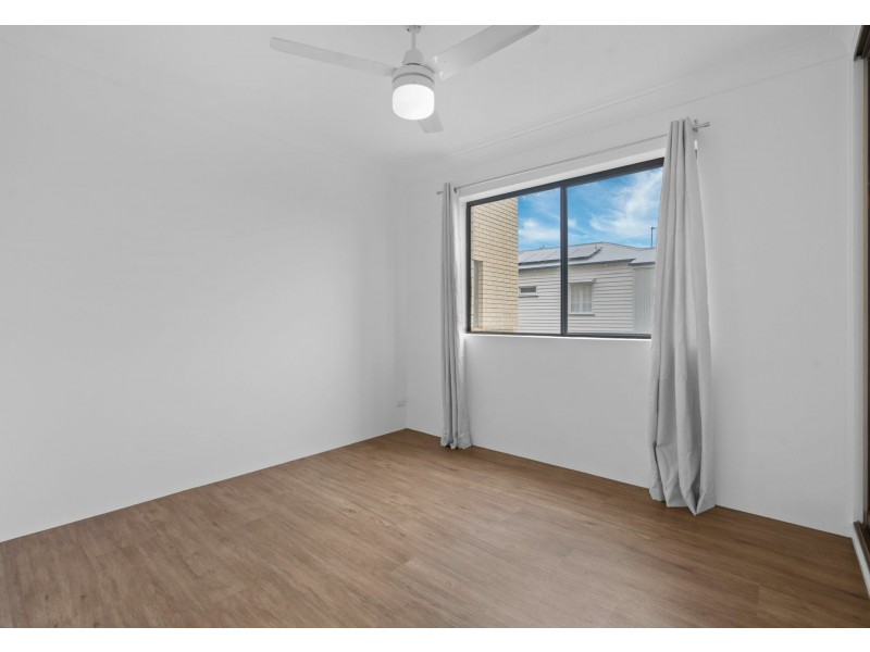 4/57 Dunellan Street, Greenslopes QLD 4120