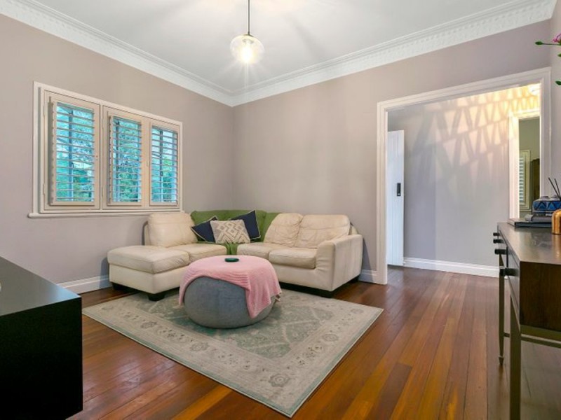 36 Tennessee Avenue, Annerley QLD 4103