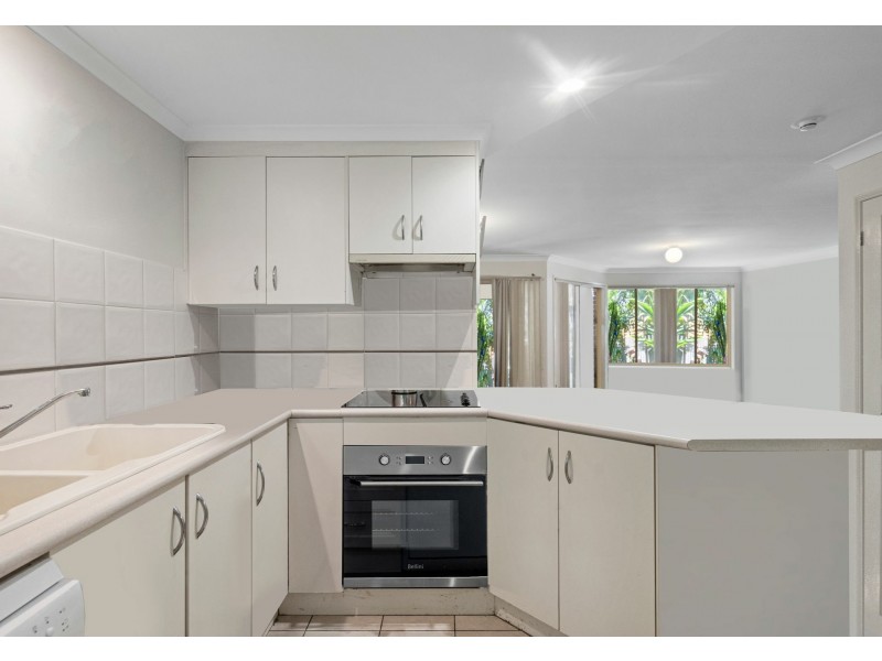 Unit 3/35 Dickens Street, Norman Park QLD 4170