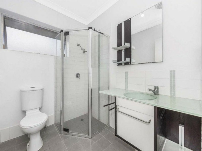4/17 Frederick Street, Annerley QLD 4103