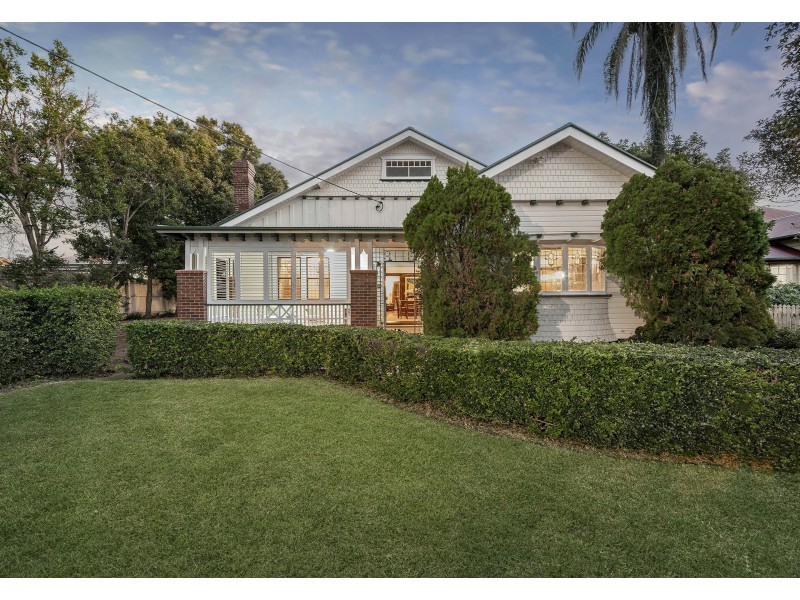 45 Cracknell Road, Annerley QLD 4103