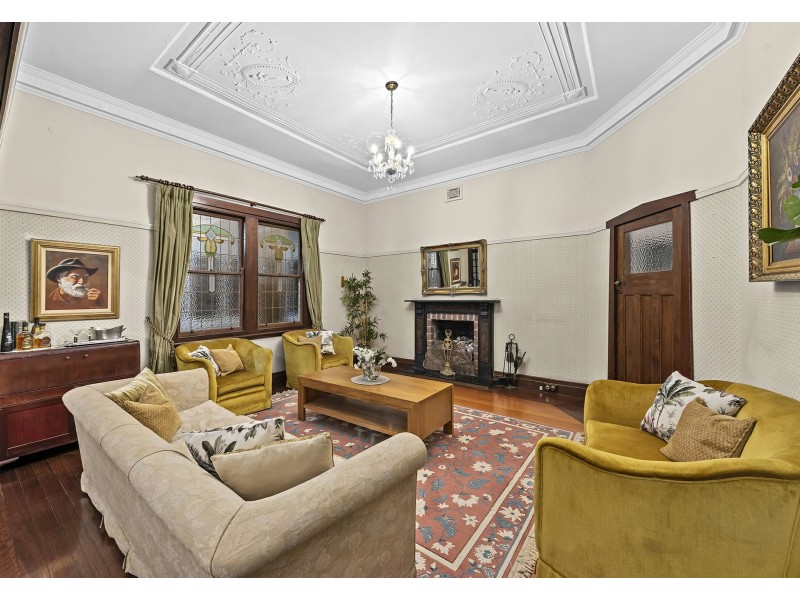 45 Cracknell Road, Annerley QLD 4103