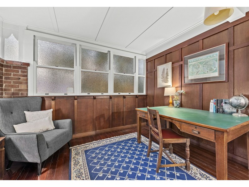 45 Cracknell Road, Annerley QLD 4103