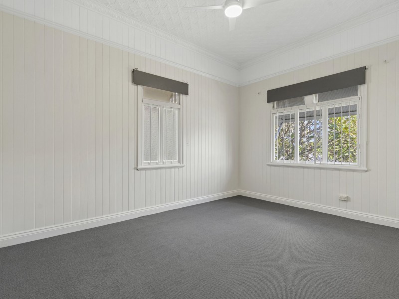 42 Peterson Street, Woolloongabba QLD 4102