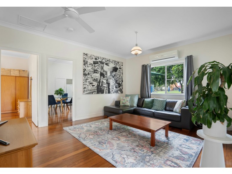 8 Brier Street, Moorooka QLD 4105