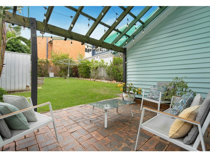 8 Brier Street, Moorooka QLD 4105