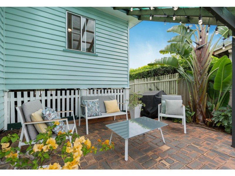 8 Brier Street, Moorooka QLD 4105