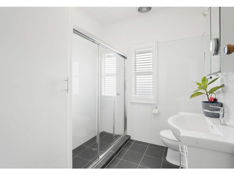 8 Brier Street, Moorooka QLD 4105