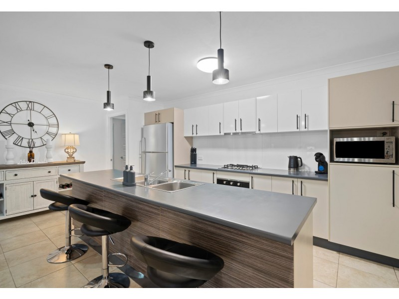 3 Armisfield Street, Doolandella QLD 4077