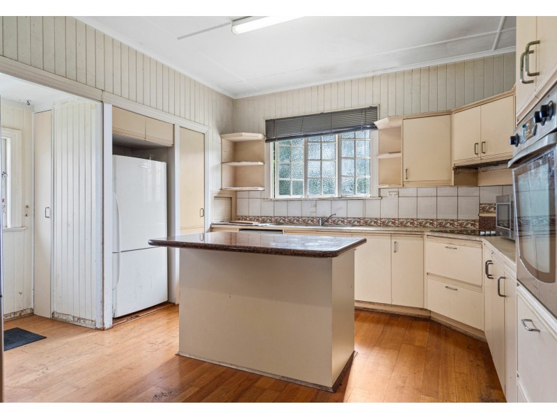 71 Leicester Street, Coorparoo QLD 4151