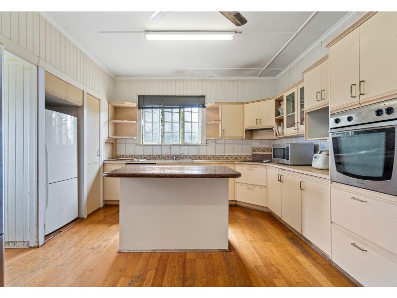 71 Leicester Street, Coorparoo QLD 4151