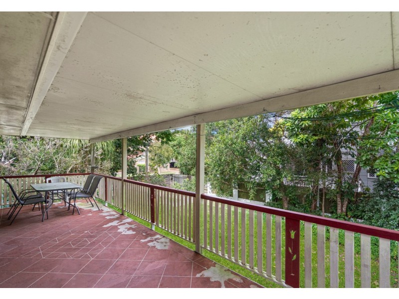 71 Leicester Street, Coorparoo QLD 4151