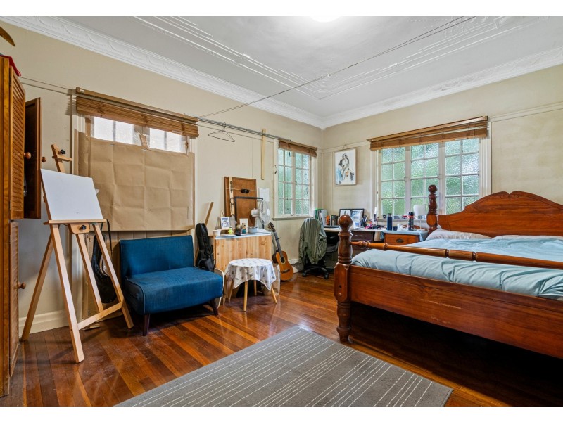 71 Leicester Street, Coorparoo QLD 4151