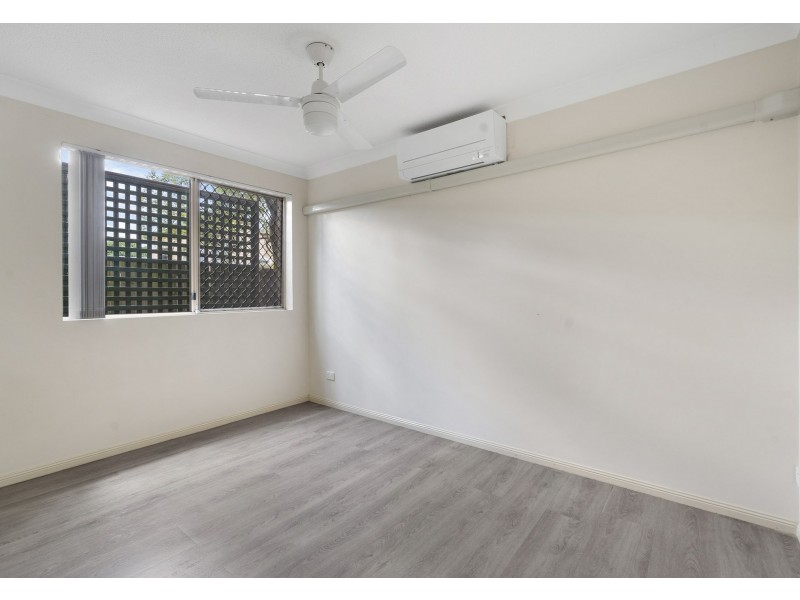 2/10 Portland Street, Annerley QLD 4103