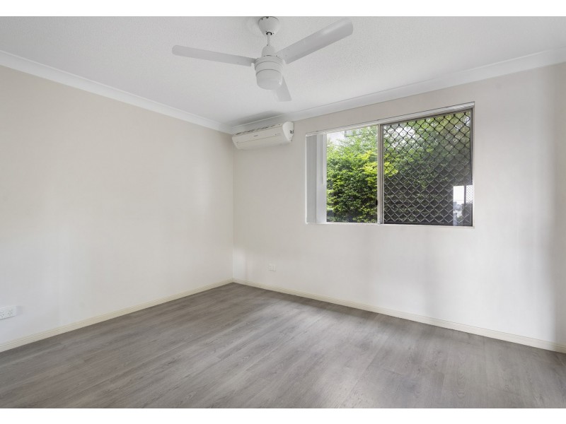 2/10 Portland Street, Annerley QLD 4103