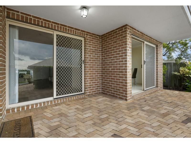2/10 Portland Street, Annerley QLD 4103