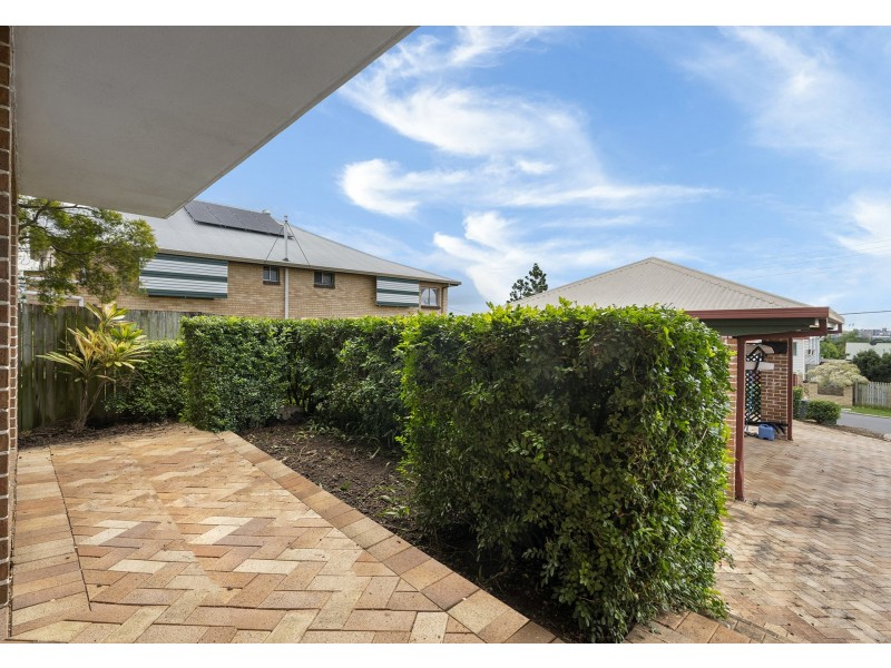 2/10 Portland Street, Annerley QLD 4103