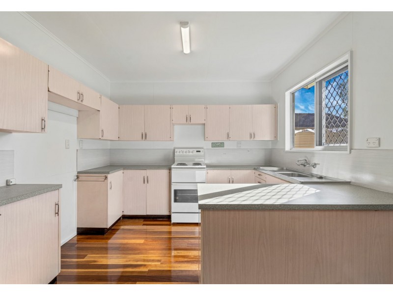 3 Kynance Street, Leichhardt QLD 4305