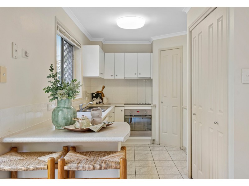 2/26 Kingsley Parade, Yeronga QLD 4104