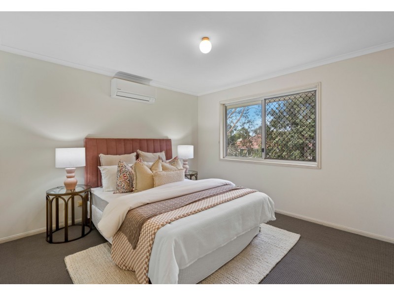 2/26 Kingsley Parade, Yeronga QLD 4104