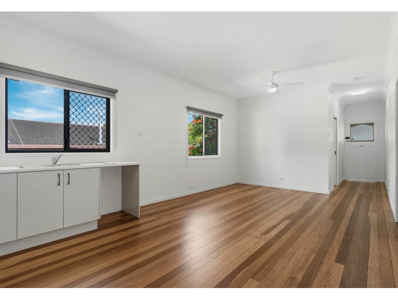 49 Davenport Street, Chermside QLD 4032