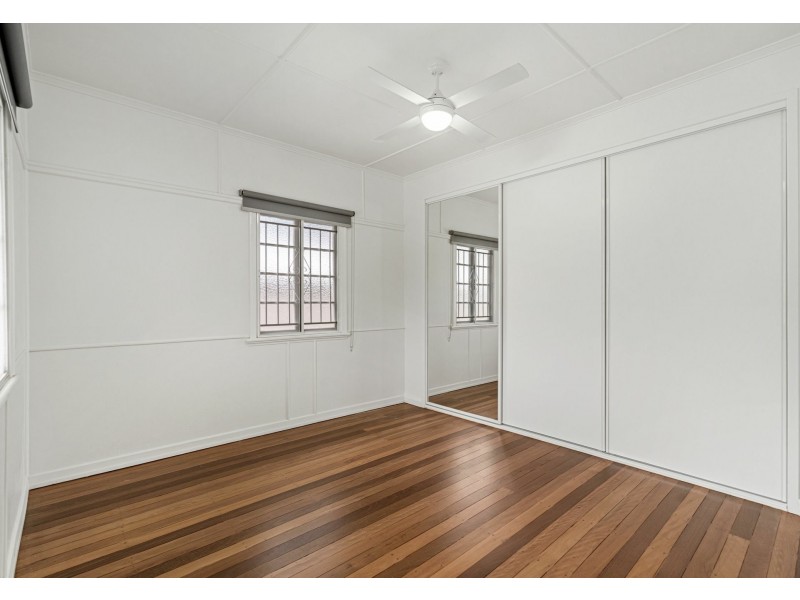 49 Davenport Street, Chermside QLD 4032