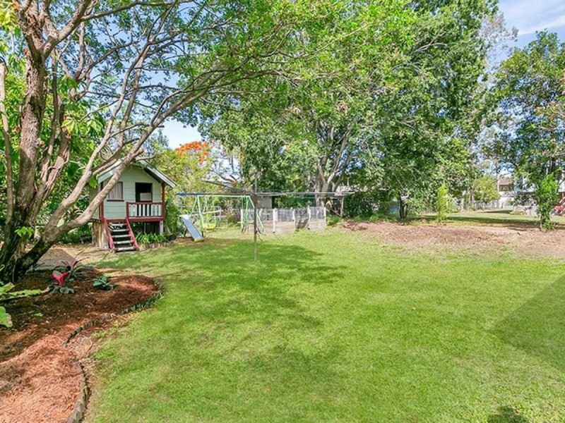 298 Fairfield Road, Yeronga QLD 4104