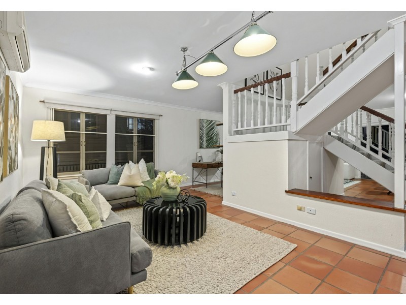 44 Rhyndarra Street, Yeronga QLD 4104