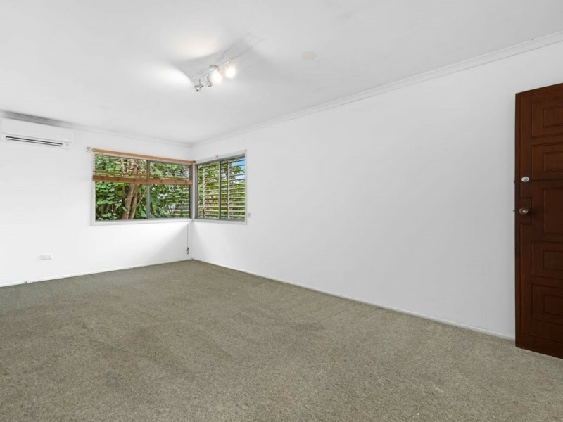 111 Tamblyn Road, Salisbury QLD 4107