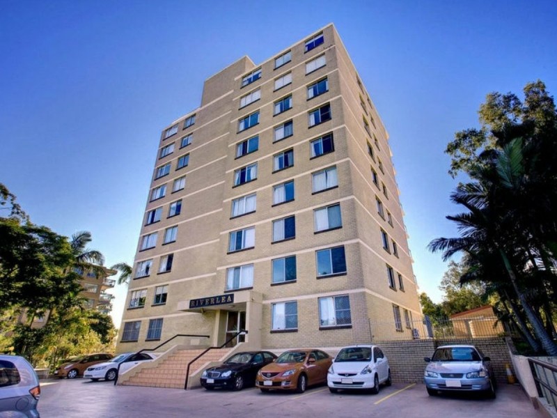 8/122 Macquarie Street, St Lucia QLD 4067