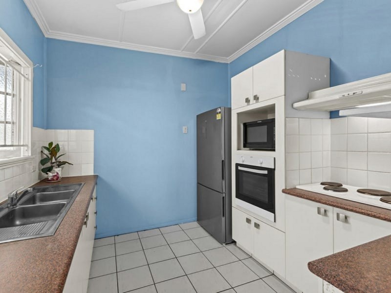 42 Rhyndarra Street, Yeronga QLD 4104