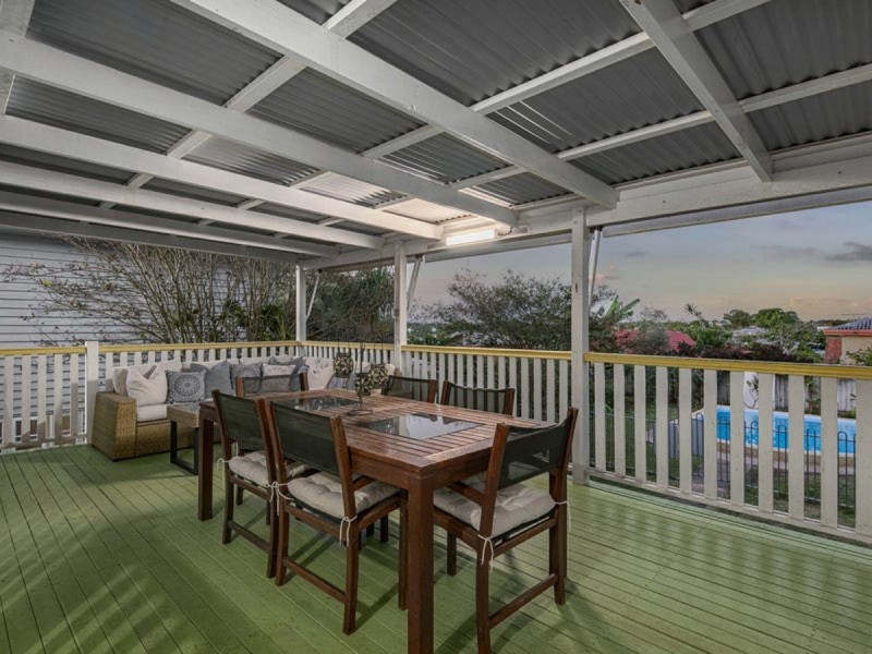 42 Rhyndarra Street, Yeronga QLD 4104