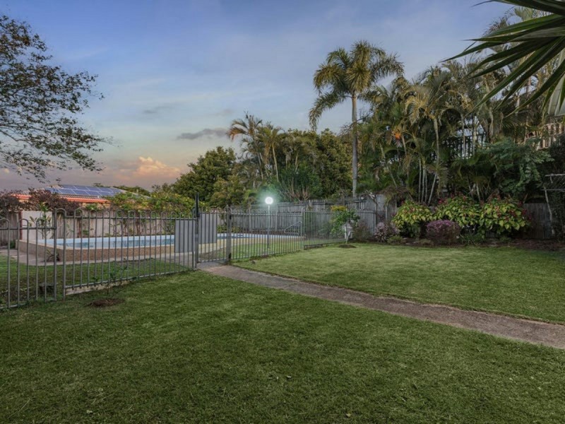 42 Rhyndarra Street, Yeronga QLD 4104