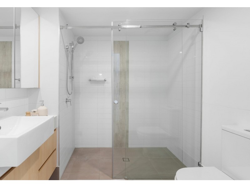 201/44-52 Grantson Street, Windsor QLD 4030