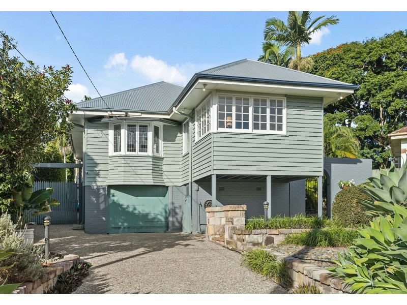 35 Ormuz Road, Yeronga QLD 4104