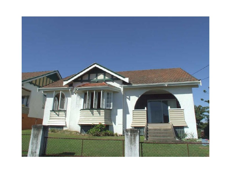 48 Nicholson Street, Greenslopes QLD 4120