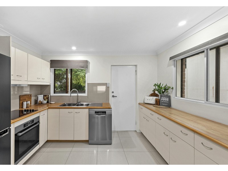 3 Orama Road, Yeronga QLD 4104