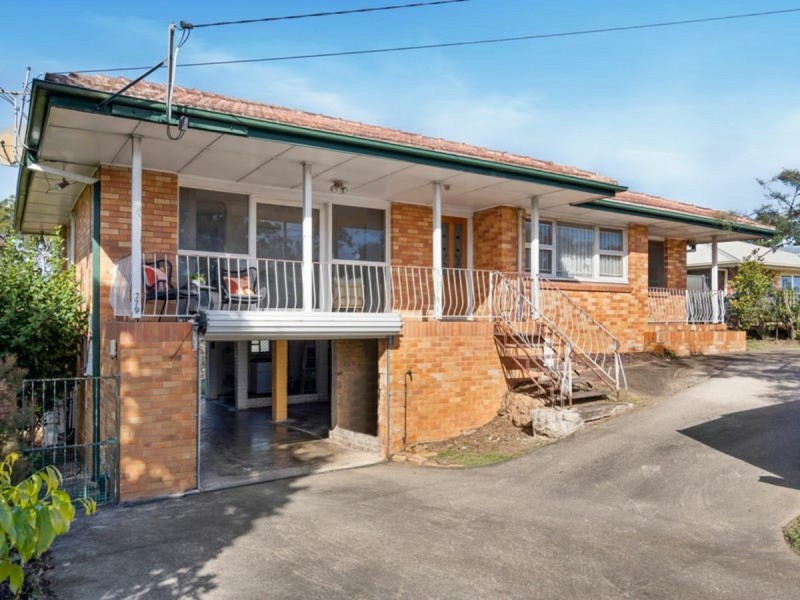779 Cavendish Road, Holland Park QLD 4121