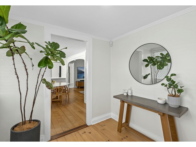 47 Archibald Street, Fairfield QLD 4103