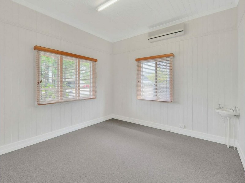 20 Mayfield Road, Moorooka QLD 4105