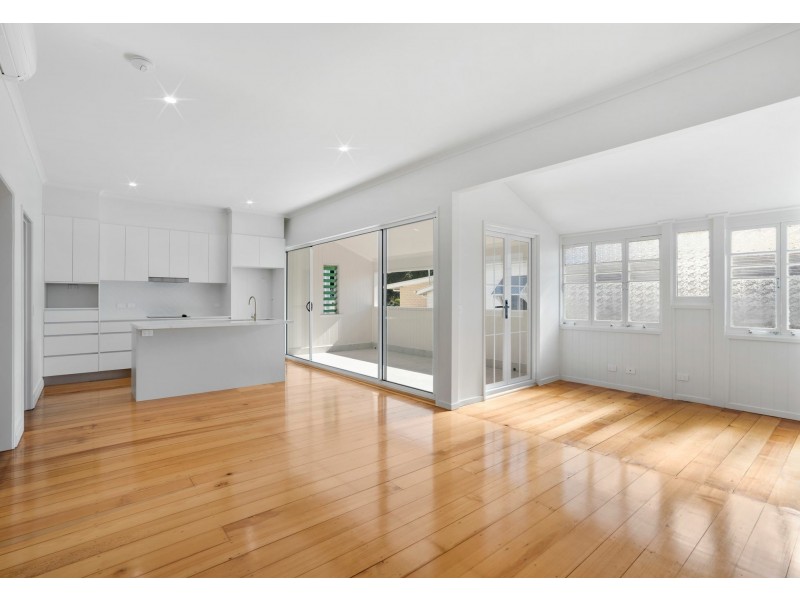 1/11 Blacket Street, Annerley QLD 4103