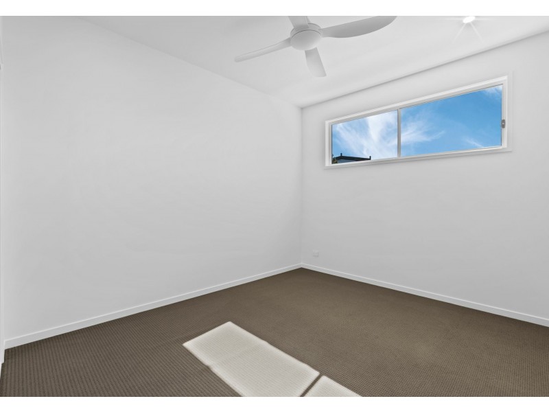 2/11 Blacket Street, Annerley QLD 4103